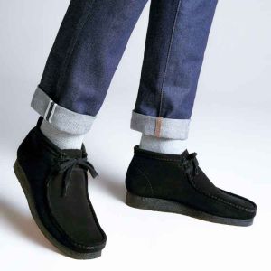 Clarks wallabees shops black mens