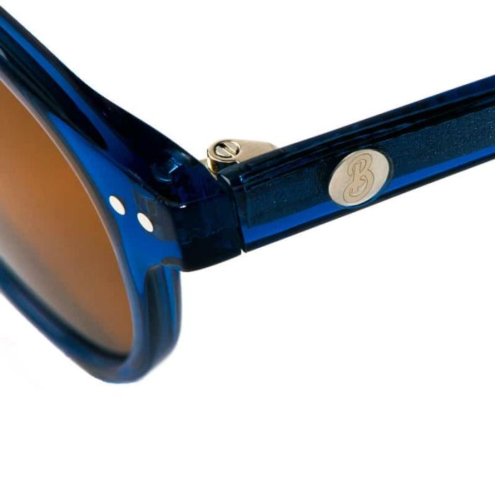 Beatnik solglasögon i färgen Acid Blue